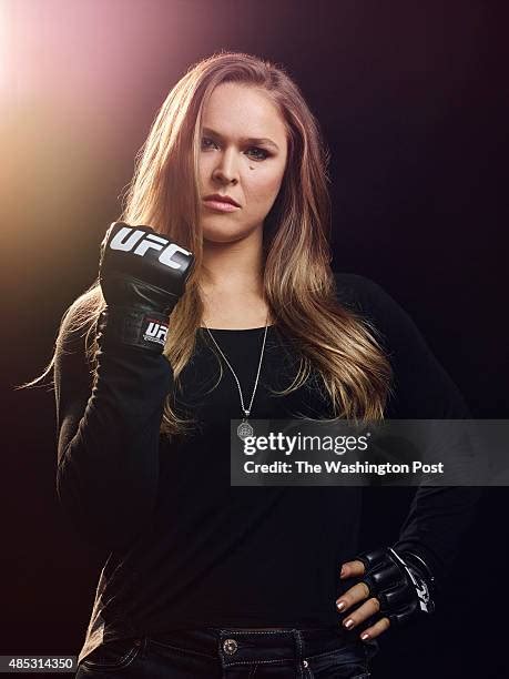 39 Ronda Rousey Swimsuit Stock Photos & High